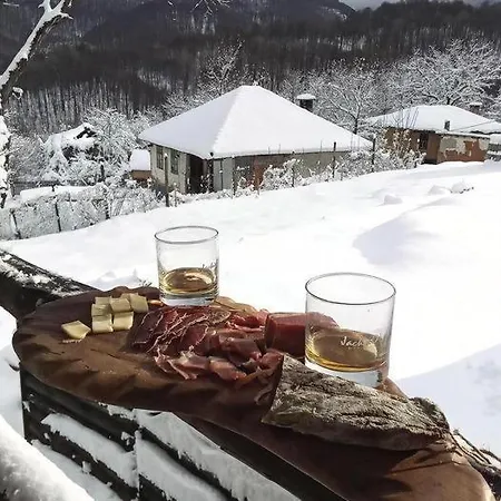 Complex -turlashkata Kushta Гостевой дом